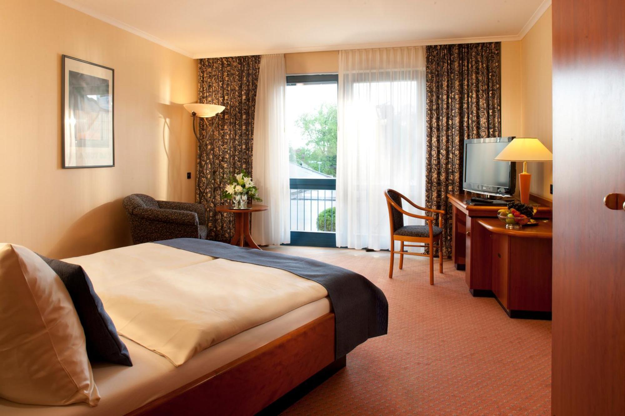 Vital Hotel Westfalen Therme Wellness Resort & Spa Bad Lippspringe Eksteriør billede